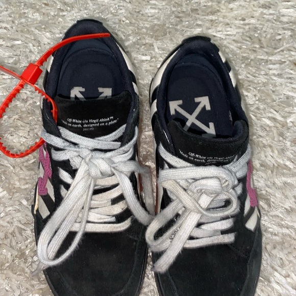 Off White low top Sneakers - Picture 5 of 5